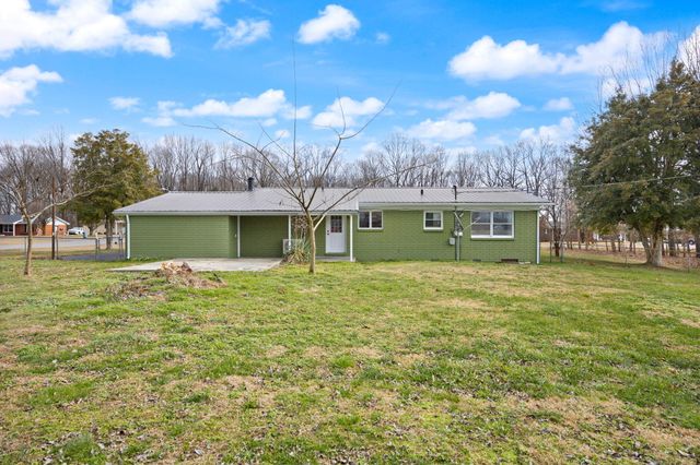 157 Shawnee Avenue, Russell Springs, KY 42642