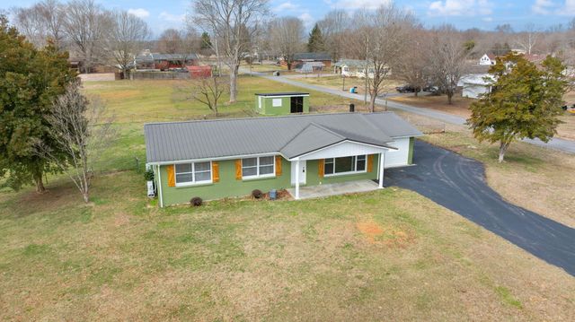 157 Shawnee Avenue, Russell Springs, KY 42642
