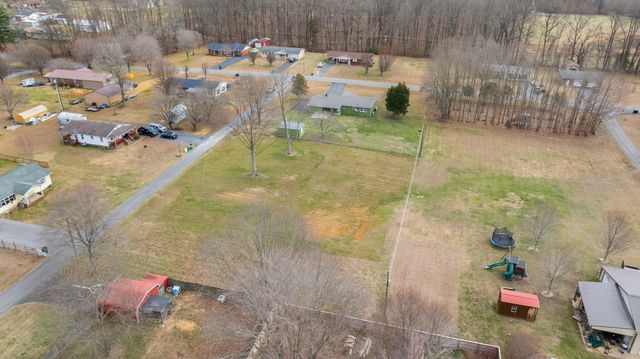 157 Shawnee Avenue, Russell Springs, KY 42642