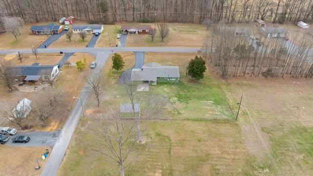 157 Shawnee Avenue, Russell Springs, KY 42642