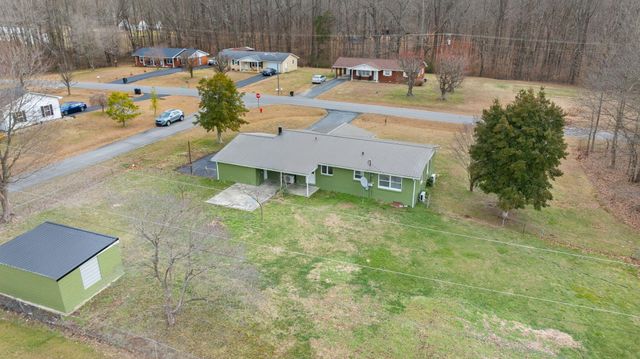 157 Shawnee Avenue, Russell Springs, KY 42642