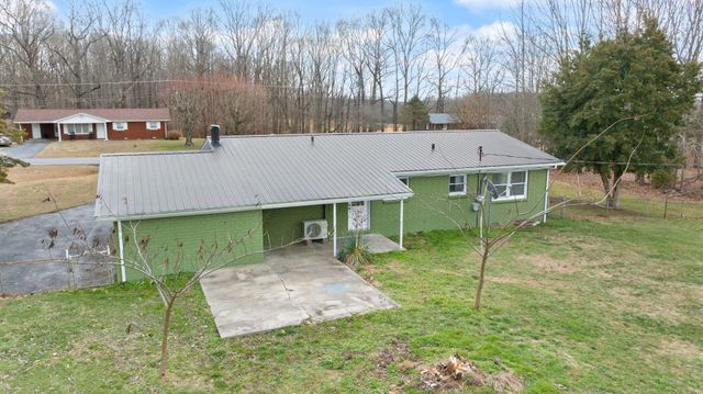 157 Shawnee Avenue, Russell Springs, KY 42642