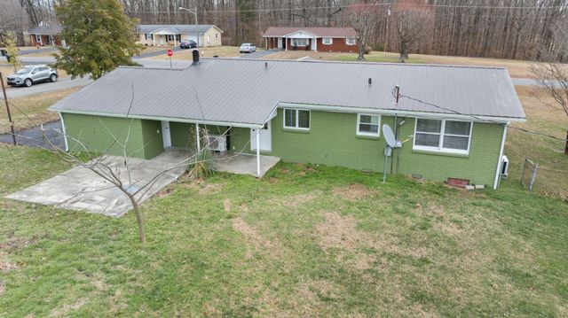 157 Shawnee Avenue, Russell Springs, KY 42642