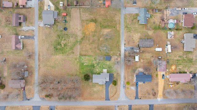 157 Shawnee Avenue, Russell Springs, KY 42642