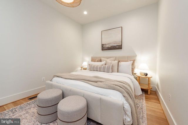 142 RIDGE RUN RD, Mc Henry, MD 21541