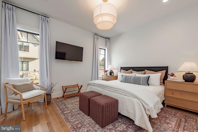 142 RIDGE RUN RD, Mc Henry, MD 21541