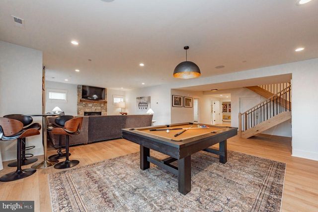 142 RIDGE RUN RD, Mc Henry, MD 21541