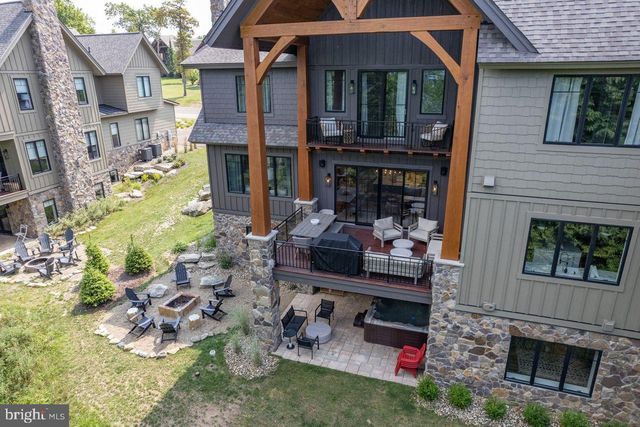 142 RIDGE RUN RD, Mc Henry, MD 21541