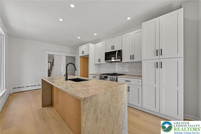 28 North 4th Street, Emmaus Boro, PA 18049