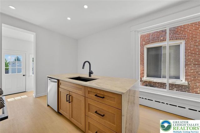 28 North 4th Street, Emmaus Boro, PA 18049