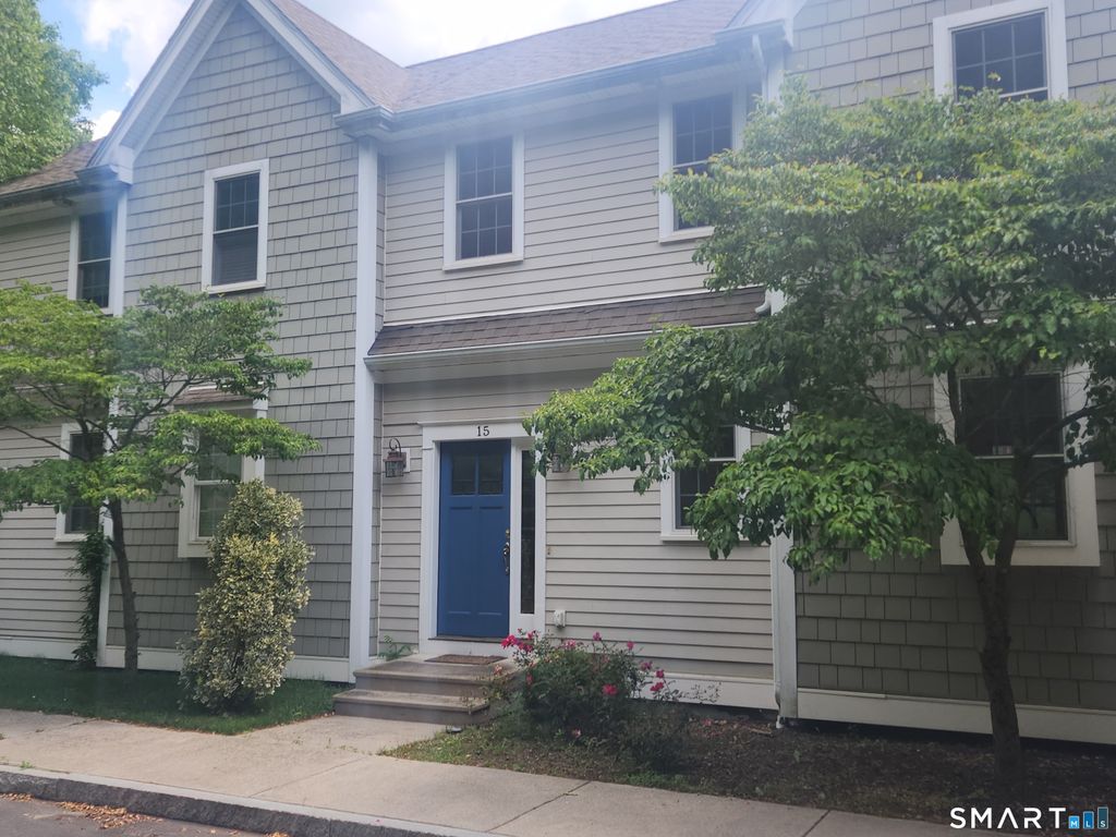 190 South Thames Street 15, Norwich, CT 06360