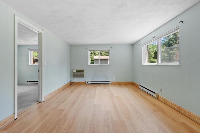9 Wampus Ave 4, Acton, MA 01720