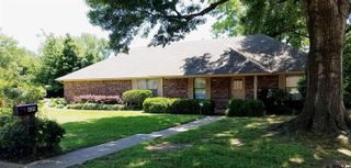 400 Raintree Dr., Tyler, TX 75703