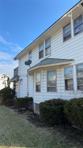 4615 Henritze Avenue, Cleveland, OH 44109