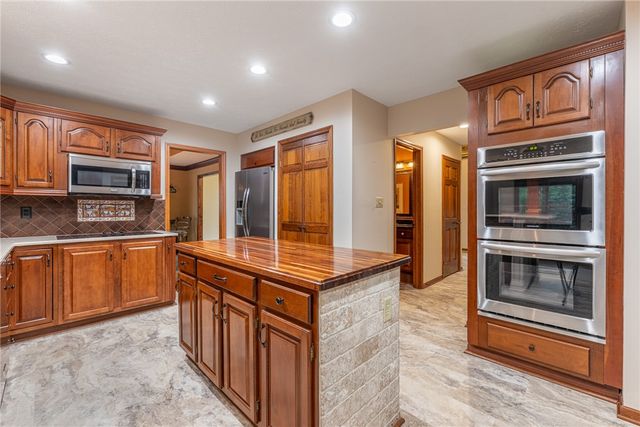 1953 Loma Linda Lane, Washington Twp, OH 45459
