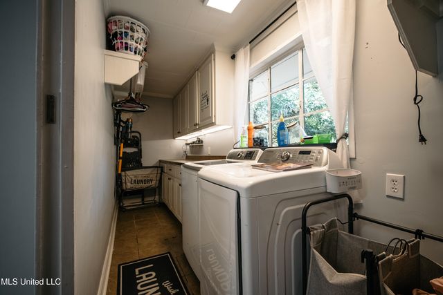 104 Sunset Drive, Clinton, MS 39056