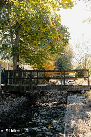 104 Sunset Drive, Clinton, MS 39056