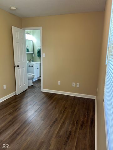 5240 Chisolm Trail, Indianapolis, IN 46237