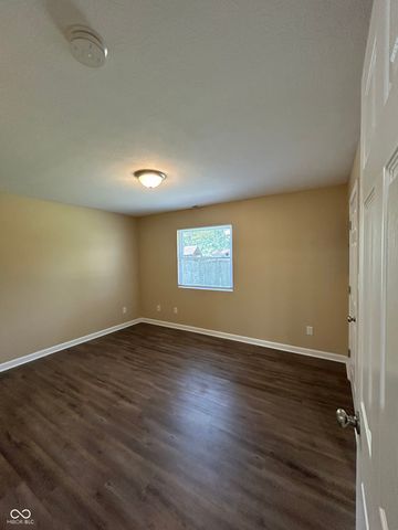 5240 Chisolm Trail, Indianapolis, IN 46237