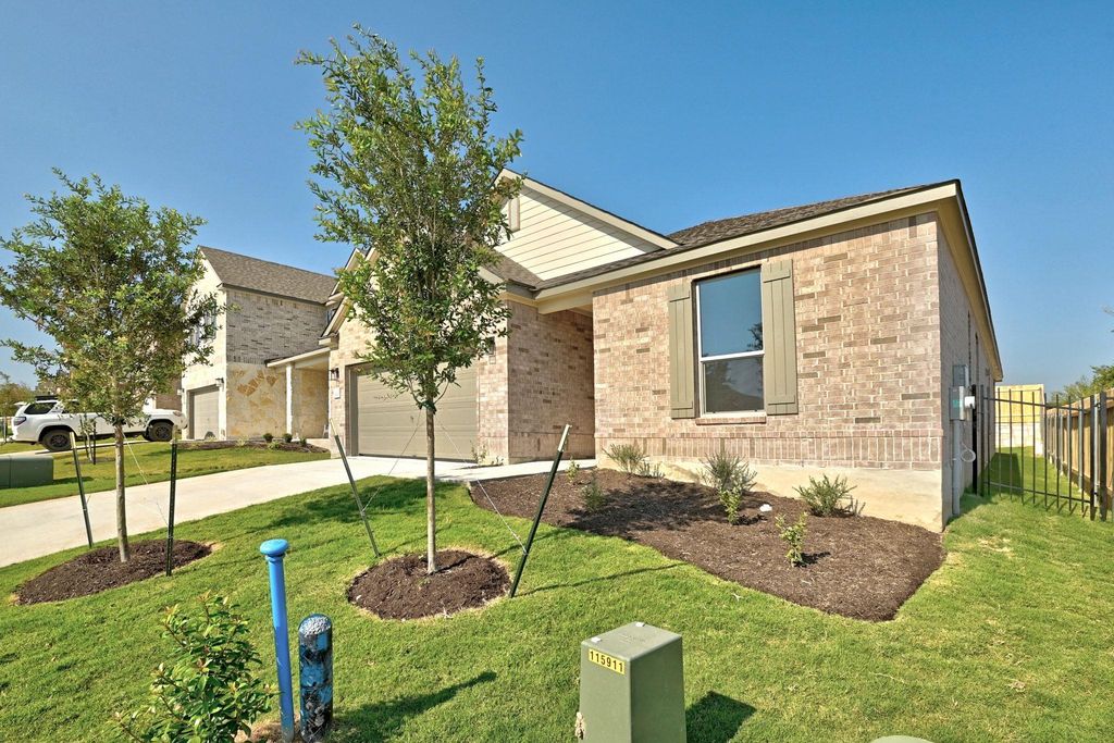 8000 Tranquil Glade TRL, Austin, TX 78744