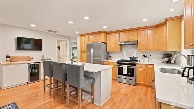 15824 SE 170th Street, Renton, WA 98058