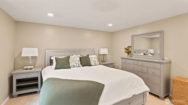 15824 SE 170th Street, Renton, WA 98058