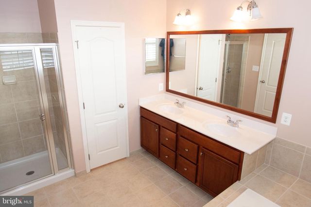 23548 HOPEWELL MANOR TER, Ashburn, VA 20148