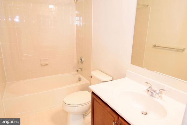 23548 HOPEWELL MANOR TER, Ashburn, VA 20148