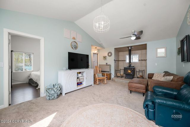 3500 N Bonnie Jim Lane, Wasilla, AK 99654