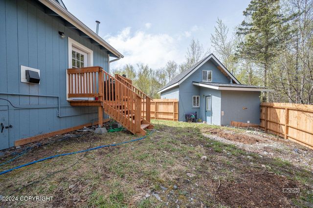 3500 N Bonnie Jim Lane, Wasilla, AK 99654