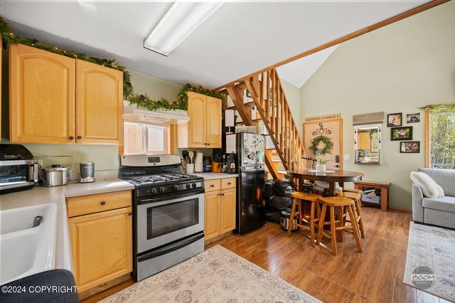 3500 N Bonnie Jim Lane, Wasilla, AK 99654