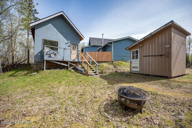 3500 N Bonnie Jim Lane, Wasilla, AK 99654