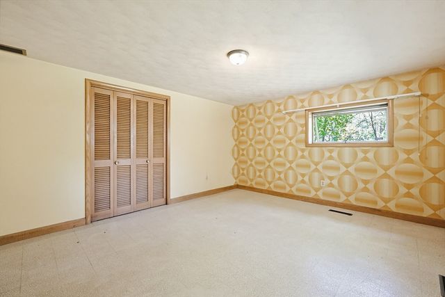 21 Daggett Road, Attleboro, MA 02703