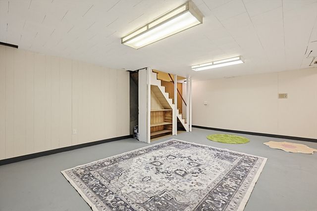 21 Daggett Road, Attleboro, MA 02703