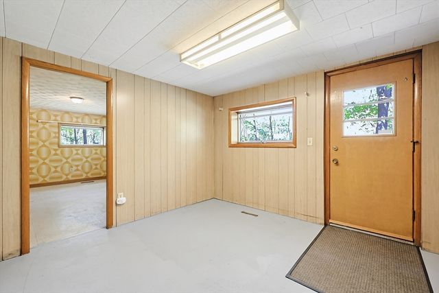 21 Daggett Road, Attleboro, MA 02703