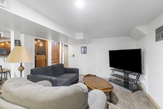 7934 N Edgeworth DRIVE, Milwaukee, WI 53223