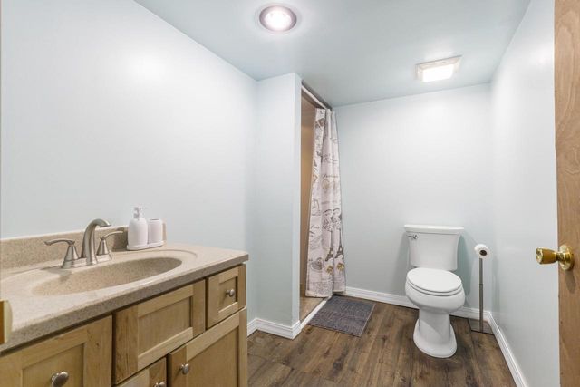 7934 N Edgeworth DRIVE, Milwaukee, WI 53223