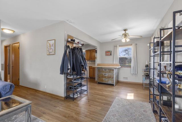 7934 N Edgeworth DRIVE, Milwaukee, WI 53223