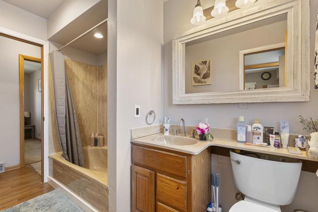 7934 N Edgeworth DRIVE, Milwaukee, WI 53223