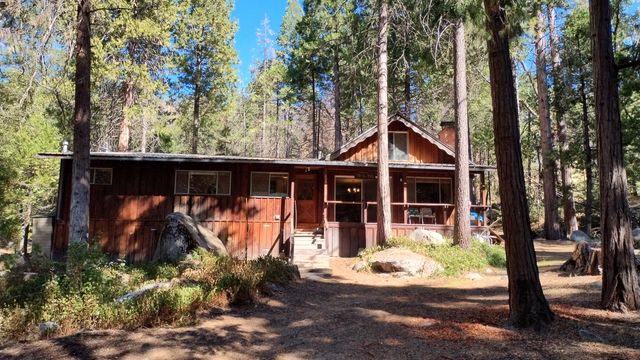 639 Trails End, Camp Nelson, CA 93265