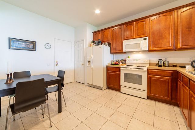 974 ENCLAIR STREET, Orlando, FL 32828
