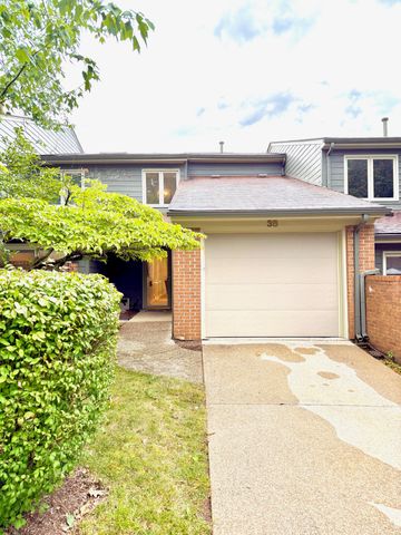 2140 Fort Harrods Drive 38, Lexington, KY 40513