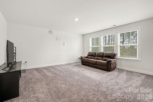 5015 Whispy Vines Lane, Huntersville, NC 28078