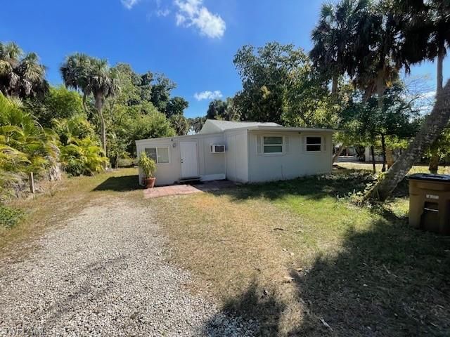 215 Delray AVE, Fort Myers, FL 33905