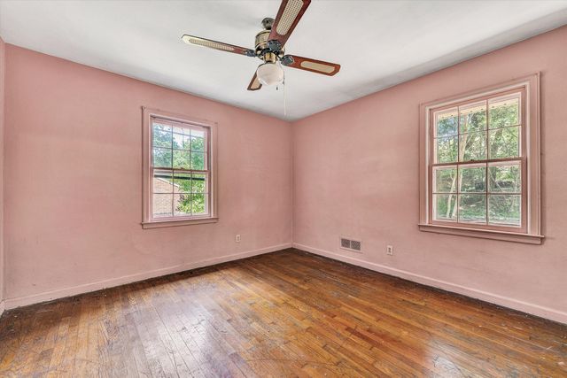 2758 Beverly BLVD SW, Roanoke, VA 24015