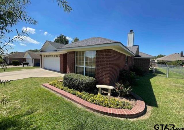 303 Ash Drive, Bullard, TX 75757