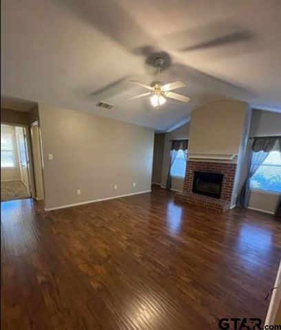 303 Ash Drive, Bullard, TX 75757