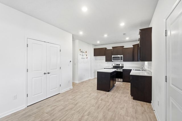 117 Clarett Court, Englewood, OH 45322