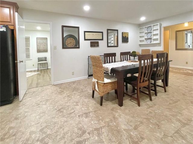 4457 Frontier Way NE, Sugar Hill, GA 30518