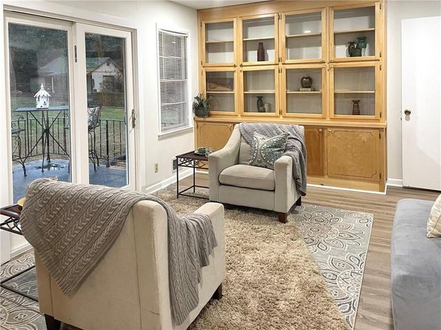 4457 Frontier Way NE, Sugar Hill, GA 30518